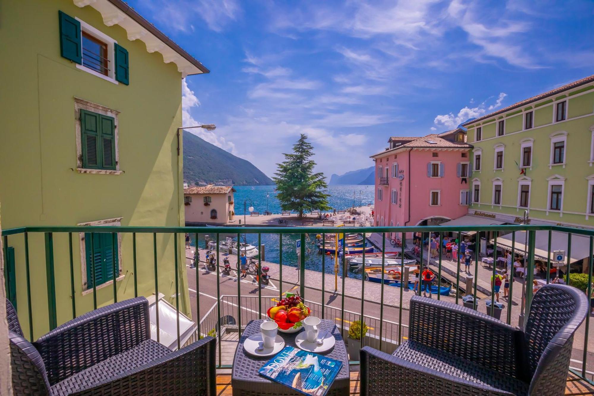 Dogana Best Lake View - Happy Rentals Torbole Sul Garda Dış mekan fotoğraf